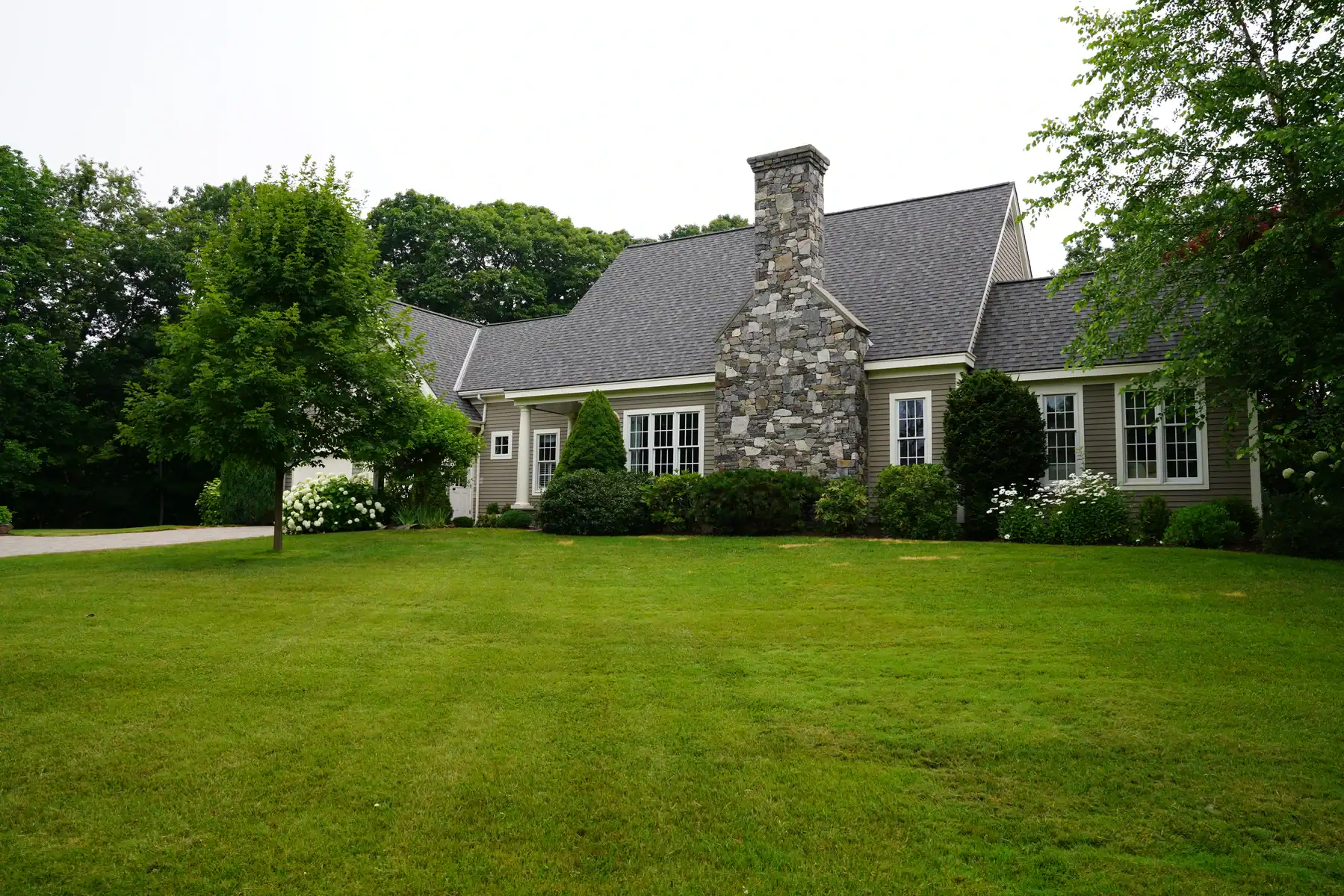 Benefits of asphalt roofs